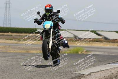media/May-26-2025-Lets Ride (Mon) [[3bf1de1d65]]/C Group/1240pm (Wheelie Bump)/